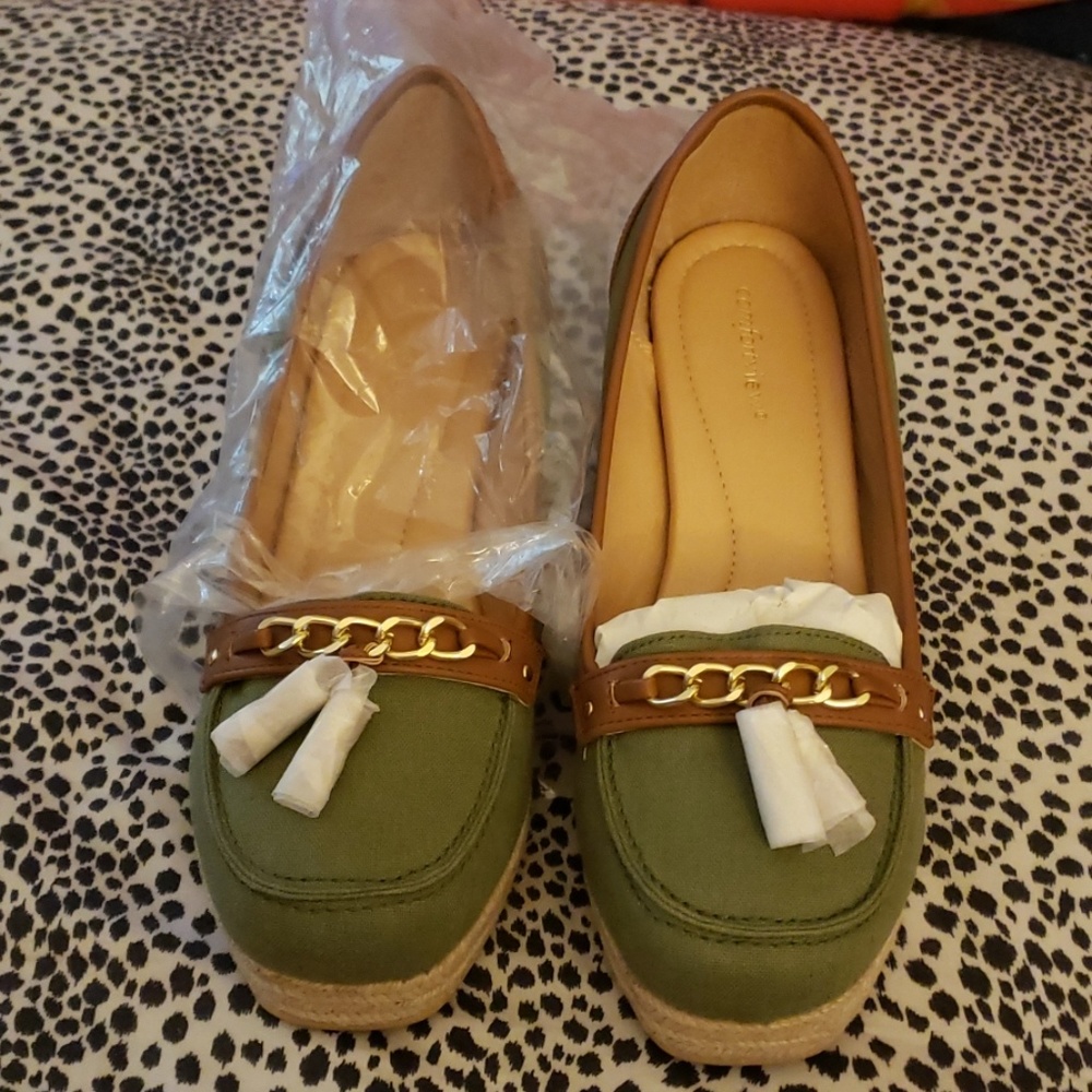 12WW Green Comfortview Wedges